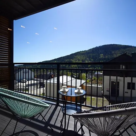 Apartament Mietowy Z Balkonem - Sloneczna Gora 什切尔克